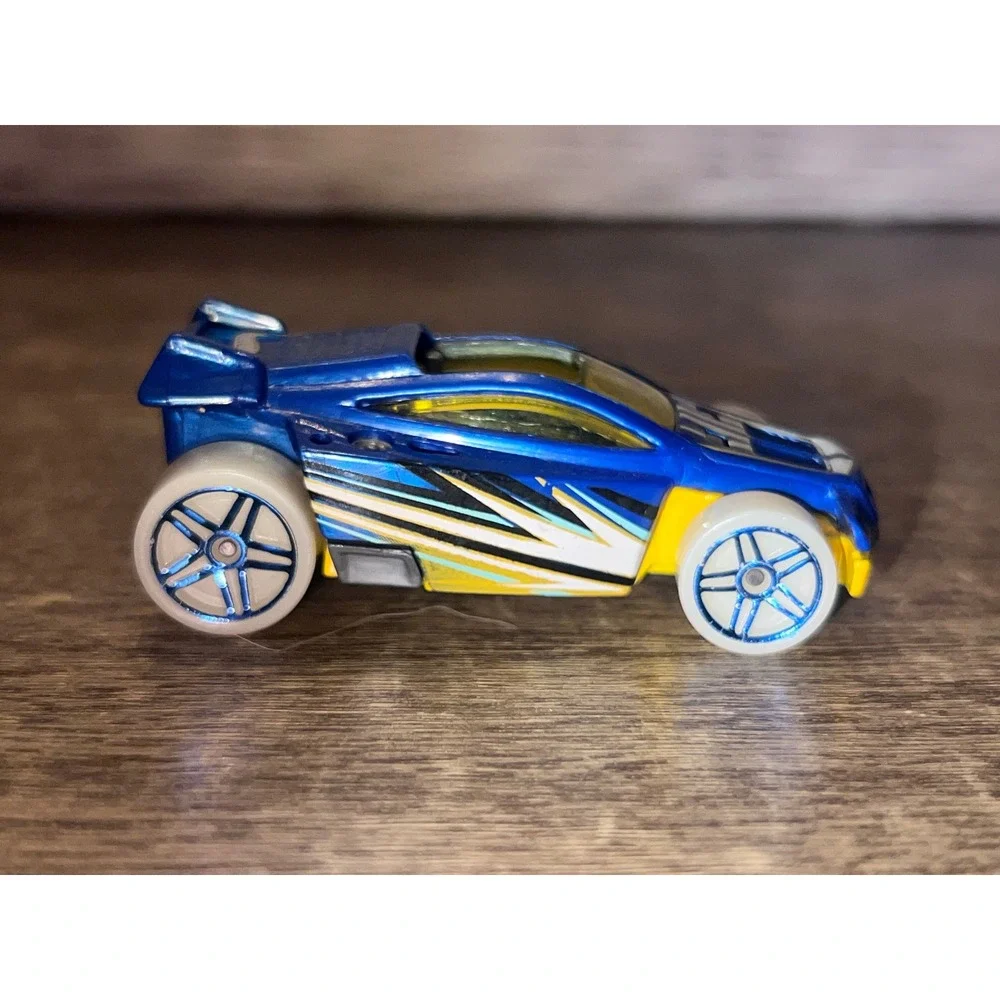 Hot Wheels 2016 Glow Wheels‎ Series Spectyte Blue Loose Die Cast EUC Play Car